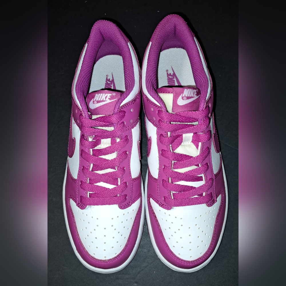Nike Dunk Low Active Fuchsia Sneakers, Youth Size 6.5, Women Size 8.